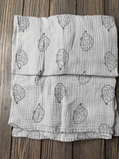 SwaddleDesigns Baby Swaddle Blanket With Hedgehog Print 100% Cotton Muslin Soft.