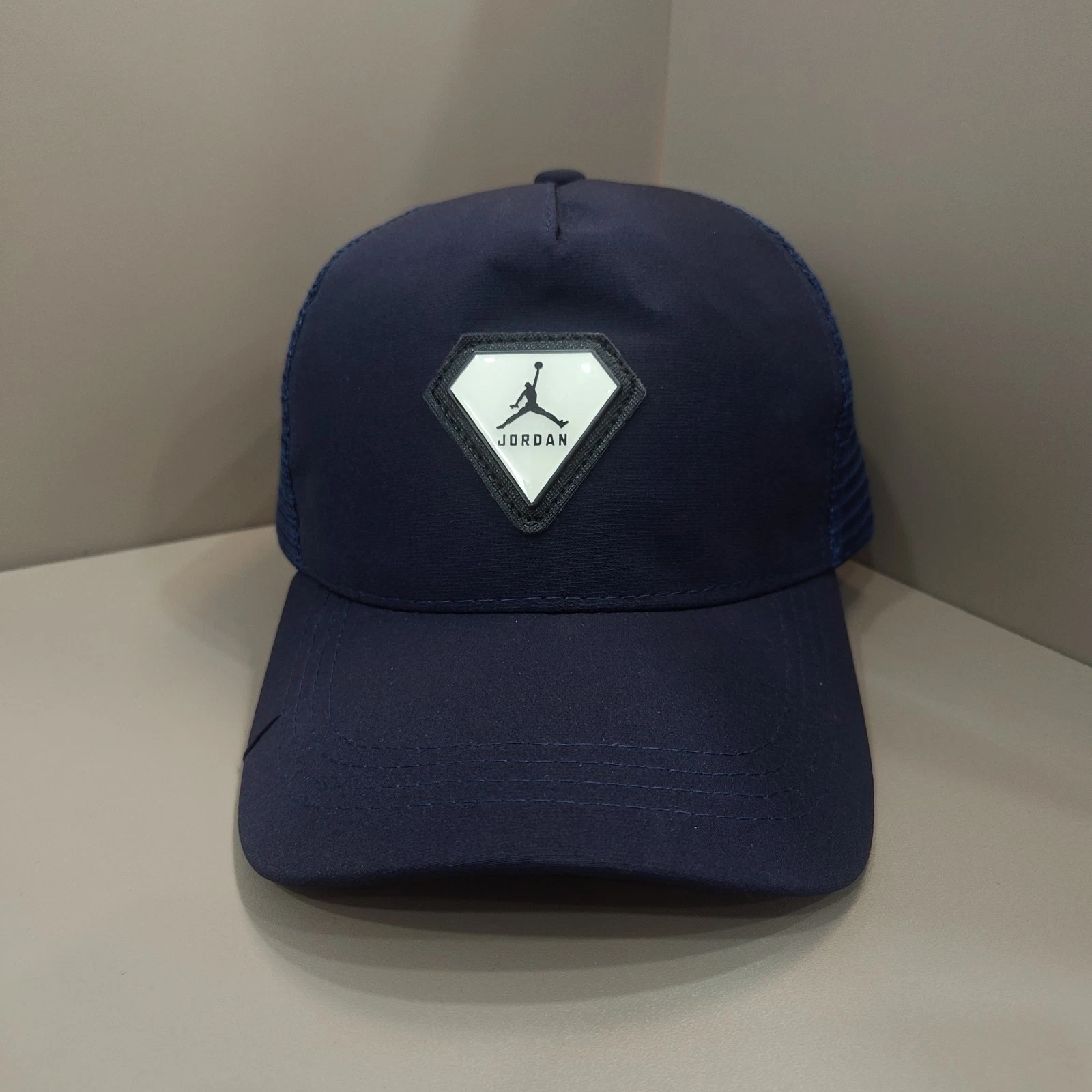 Jordan Unisex Outdoor Navy Blue Diamond Logo Mesh Baseball Cap Adjustable
Opens in a new window or t