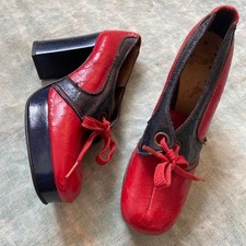 1960s platform red and navy heels