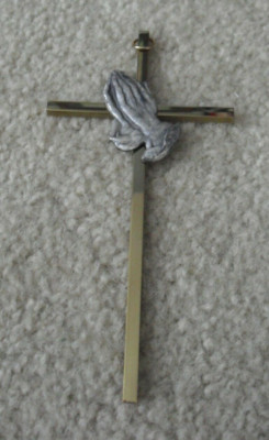 Vintage 1970s Cawley Gifts Praying Hands Cross Wall Hanging 6'' Tall