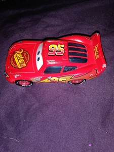 lightning mcqueen diecast 1 24