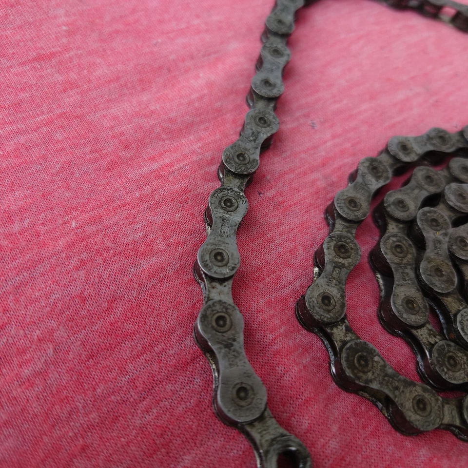 Shimano Dura Ace XTR CN 7701 Super Narrow chain 107 link 9 Speed silver - Image 3 of 4