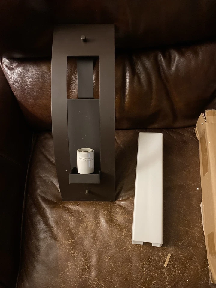 Progress Lighting Peek A Boo Outdoor Light Antique Bronze Modern Style P6603-20 - Image 3 of 4