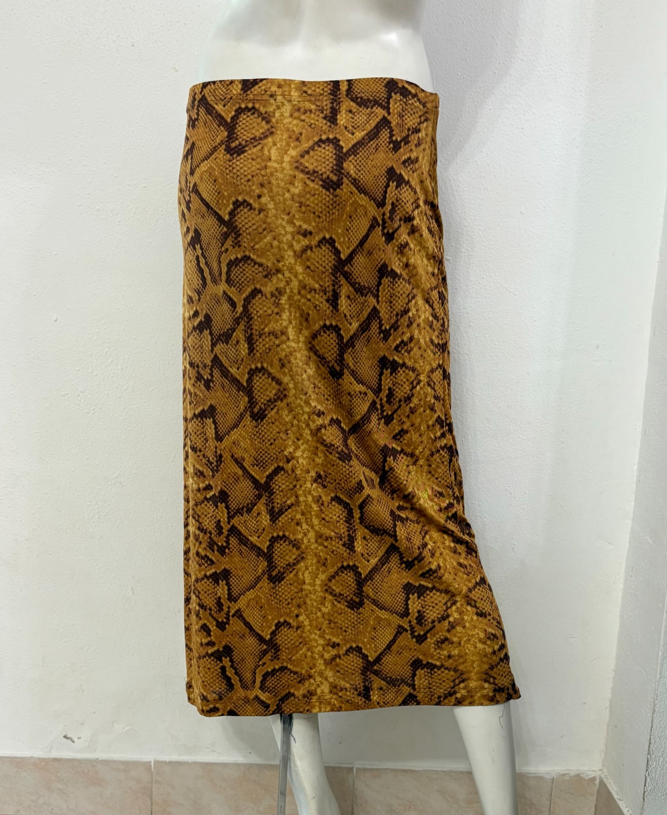 LUISA SPAGNOLI beige hazelnut python pattern skir… - image 7