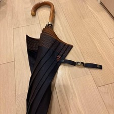 FENDI Zucca Pattern Umbrella Navy Brown Luxury Handcrafted Parasol Elite