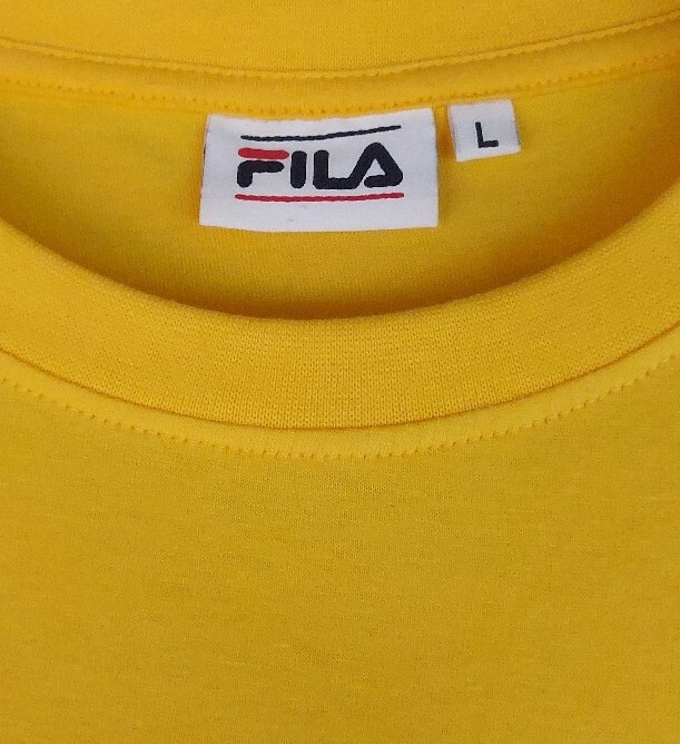 T shirt FILA giallo navy colorblock taglia large manica corta anni 90 retrò