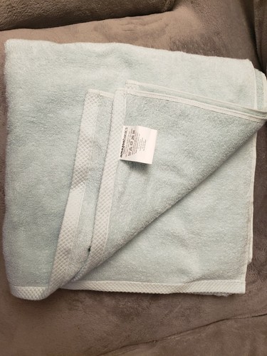 AMAZON BASICS 30" x 54" Quick-Dry Luxurious Soft 100% Cotton Towels Ice Blue  - Bild 2 von 6