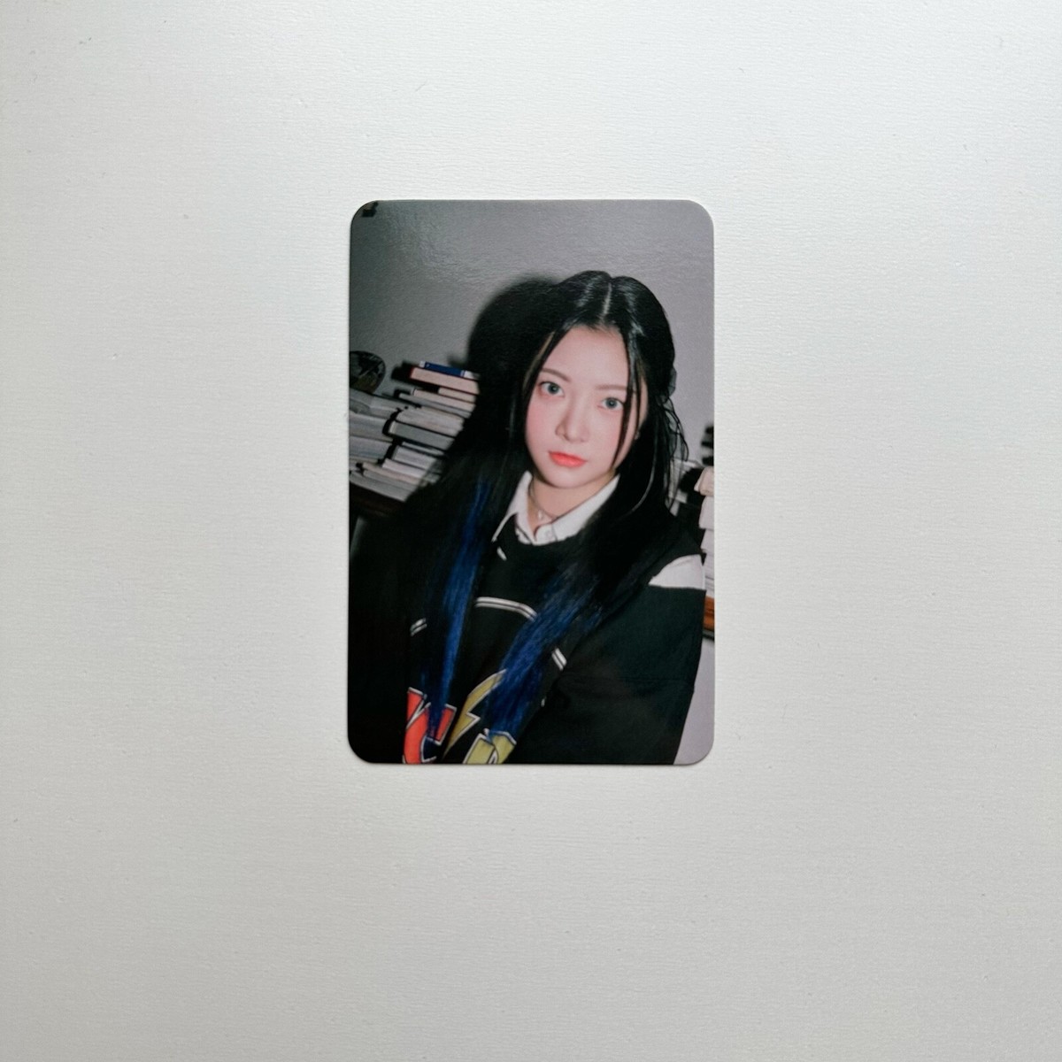 LE SSERAFIM Antifragile Music Korea photo card, official PC LE SSERAFIM Antifragile Music Korea photo card, official PC