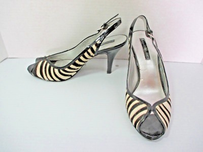 bandolino peep toe heels