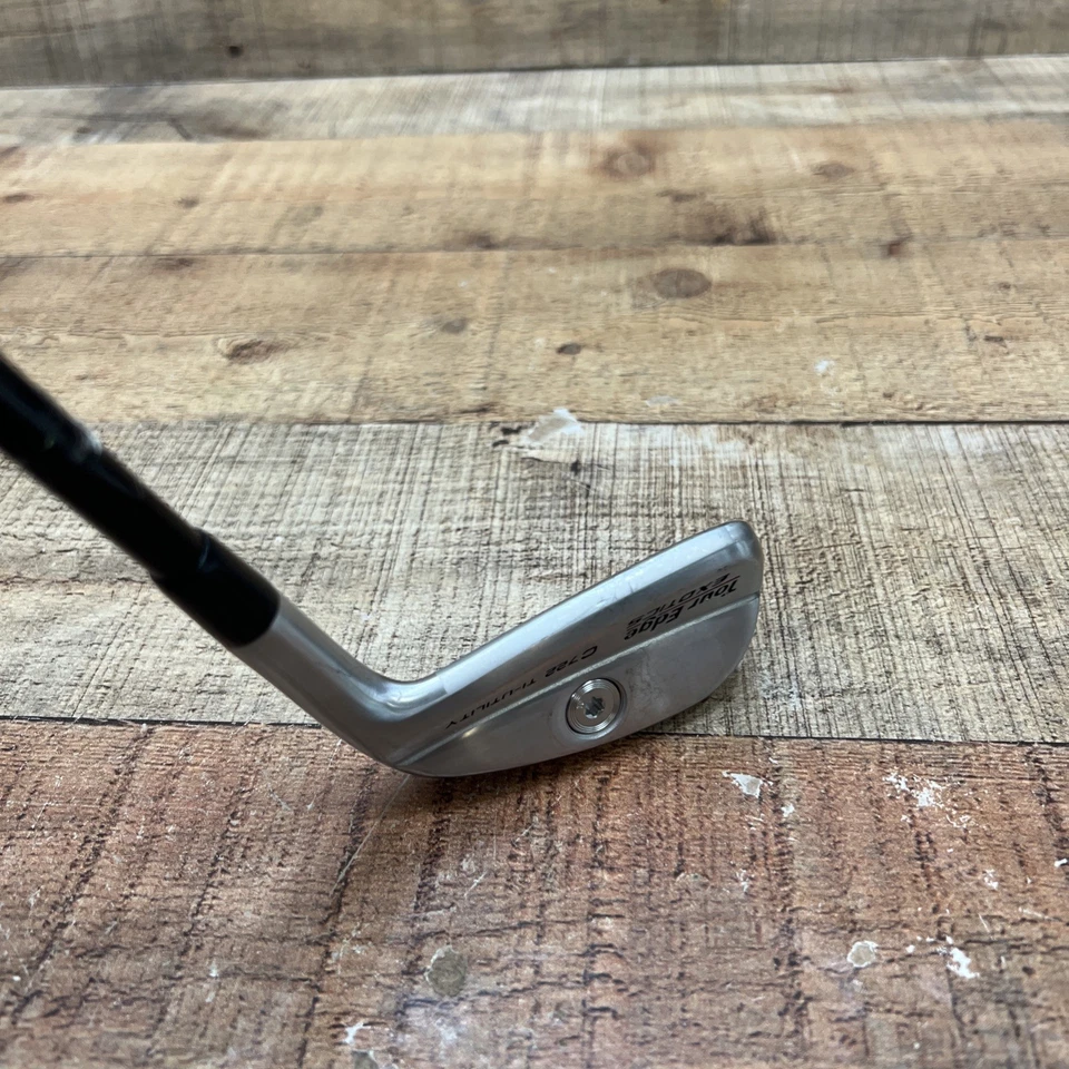 Tour Edge Exotics C722 Ti-Utility 4 Iron RH Tensei Blue Stiff Flex Golf Club - Image 2 of 4