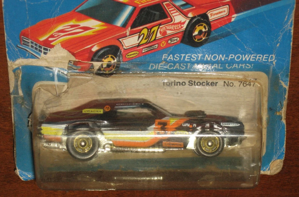 1981 HOT WHEELS #7647 TORINO STOCKER UNPUNCHED CARD POOR CONDITION - Image 3 of 4