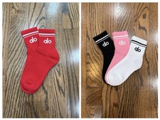 4 Pairs ALO Yoga UNISEX HALF-CREW THROWBACK SOCKS