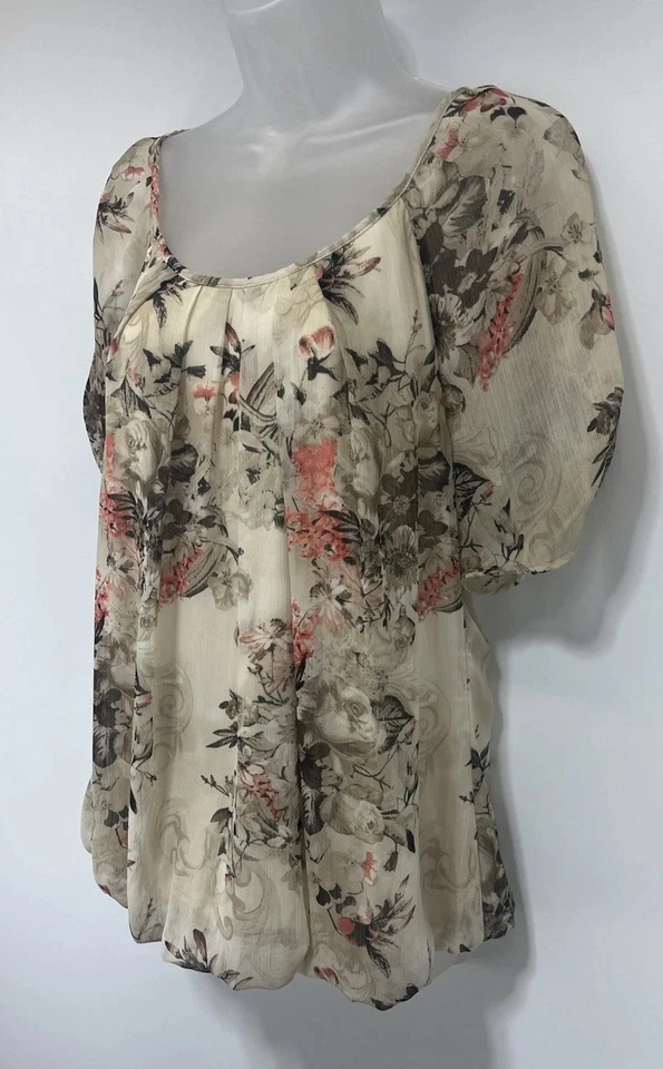 Sarah Michelle Top 女式大码奶油色花卉艺术流畅波西米亚 Y2K — 第 3/4 张图片