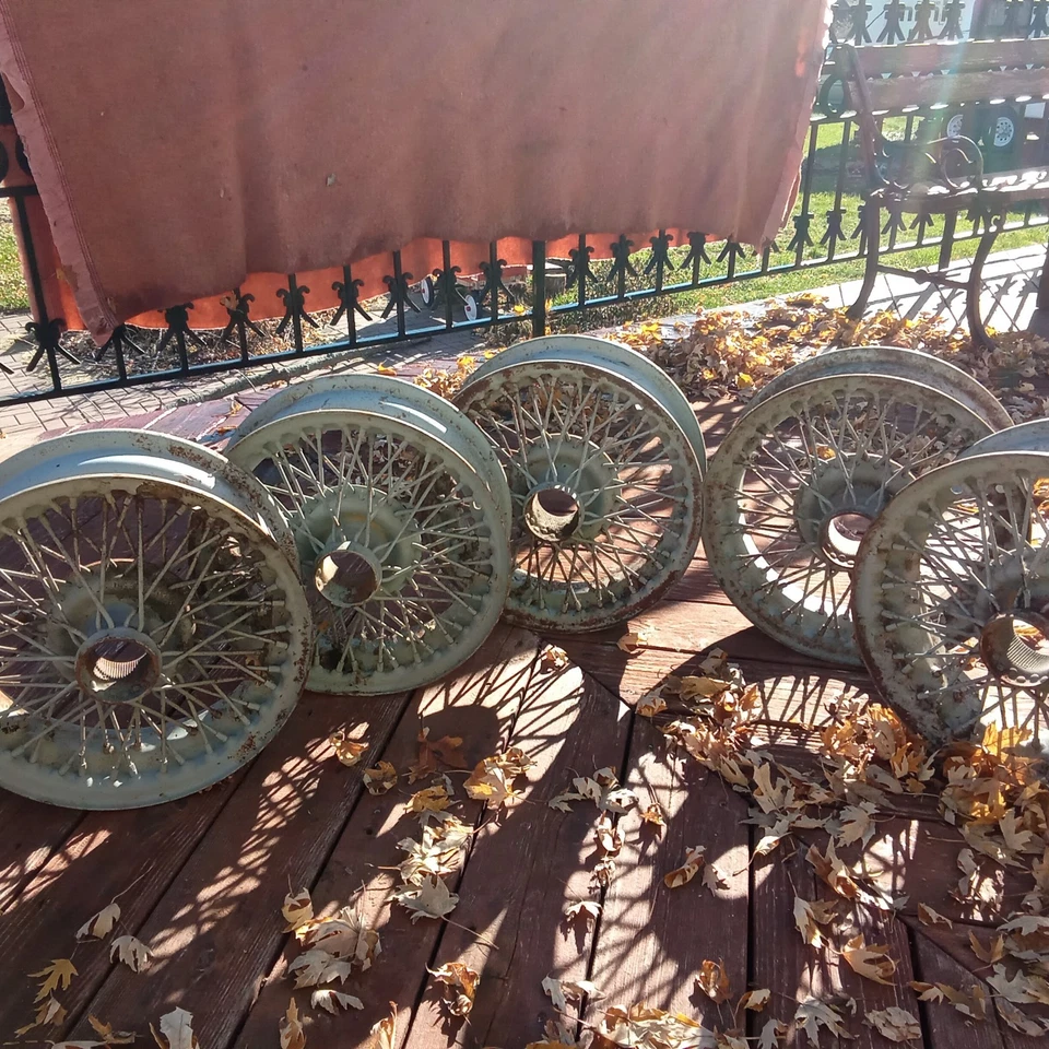 Ruedas Dunlop Wire X461 RSM 42F 4 1/2J X 14 E1 Hechas en Inglaterra 5 Total Foto 4 de 4