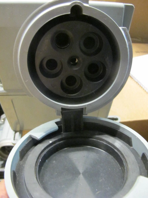 Crouse Hinds CH5100MI5W,100A,347/600V 机械联锁销和套管 - PS100 — 第 2/3 张图片