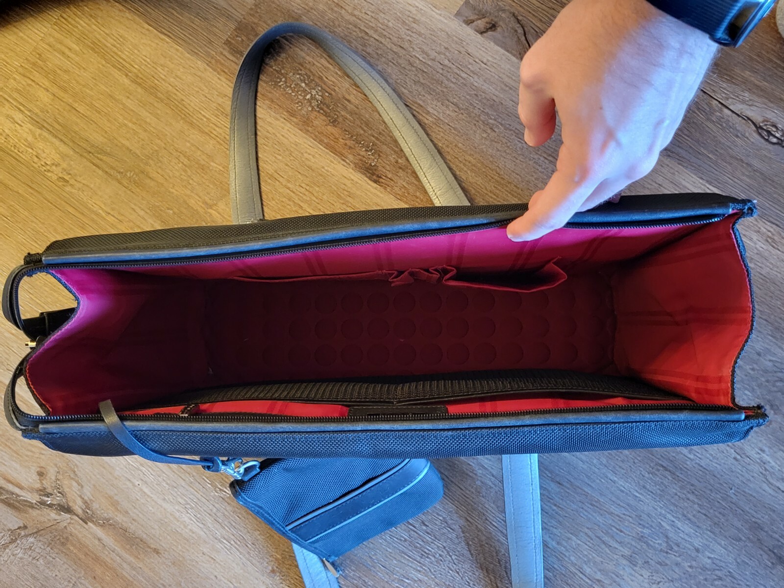 Tumi Carryon Duffel Travel Bag Ballistic Nylon Weekender Gym Purse w