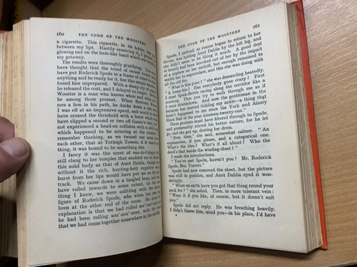 VINTAGE P G WODEHOUSE "THE CODE OF THE WOOSTERS" 5TH PRINT HARDBACK BOOK (P3) - Picture 11 of 13