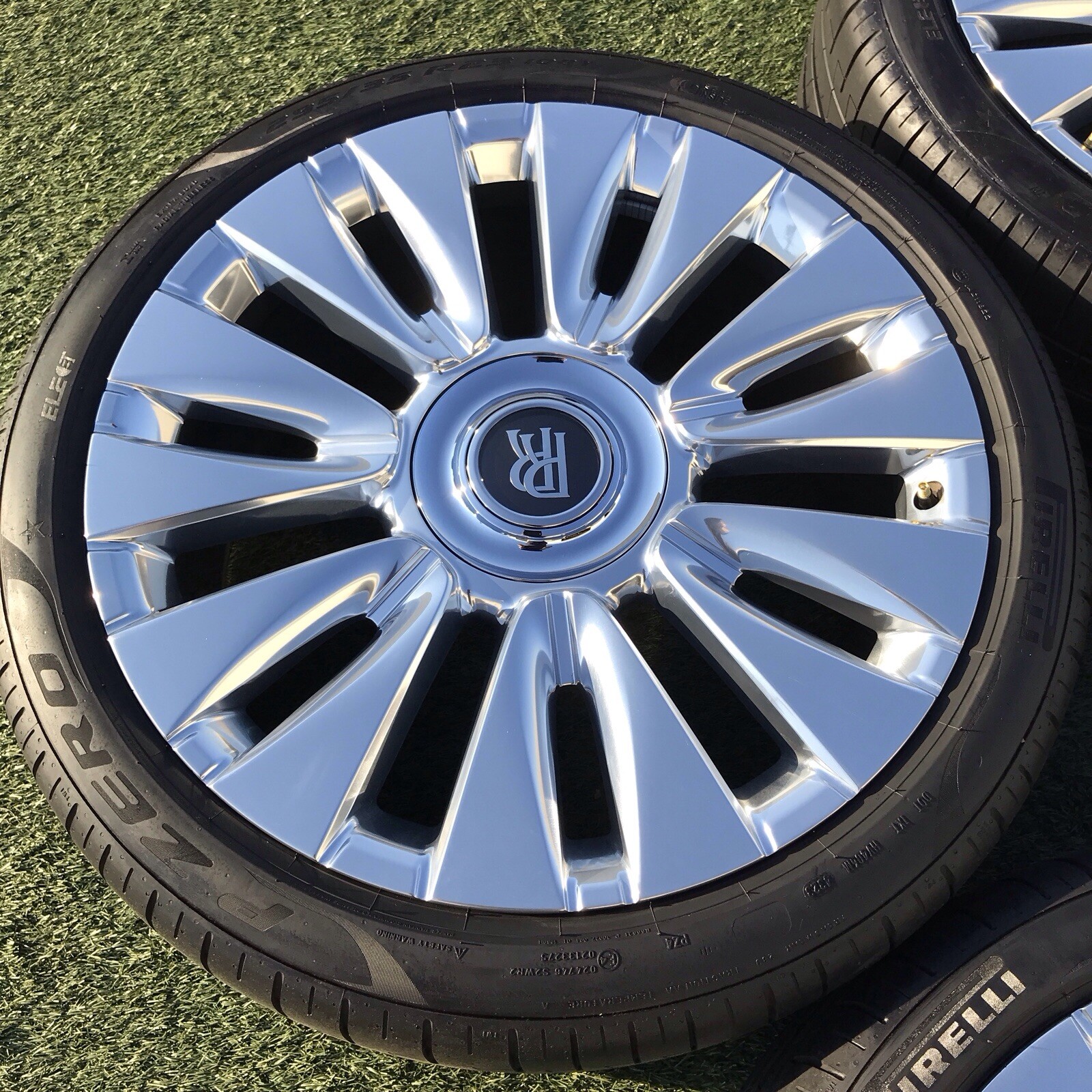 23 ROLLS ROYCE SPECTRE RIMS TIRES OEM STOCK ORIGINAL WHEELS NEW SET