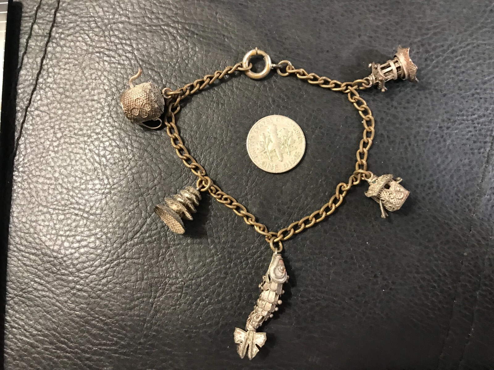 Very Vintage Brass? Asian Handmade 3D Charms 7" Bracelet Articulating