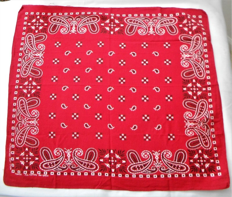 #35 VTG BANDANA HANDKERCHIEF TOWER FAST COLOR RN13960 BIKER RANCHER HANKY RED