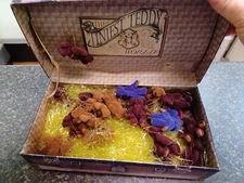 Lot of 25 Russ Fully Jointed Toy Teddy Bears Miniature 2.5" Collectible Box