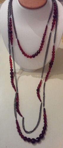 NICE GUNSMOKE CHAIN 3 STRANDS GARNET BEADED NECKLACE BY WHITE HOUSE BLACK MARKET - Picture 1 of 5