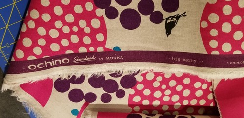 'Big Berry' Echino Cotton-Linen Duck Cloth w/ Large Berries, Tiny Birds- Japan - 第 4/6 張圖片