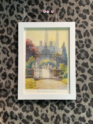 Cambridge - E W Haslehurst Vintage Kunstdruck, Clare College, Deluxe Rahmen
