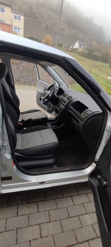 Skoda Fabia Winterauto Anfänger Auto Kfz tüv neu - Bild 4 von 13