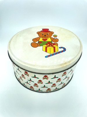 Retro 80s/90s Aesthetic Christmas Teddy Bear Cookie Tin, Festive Holiday Kitchen