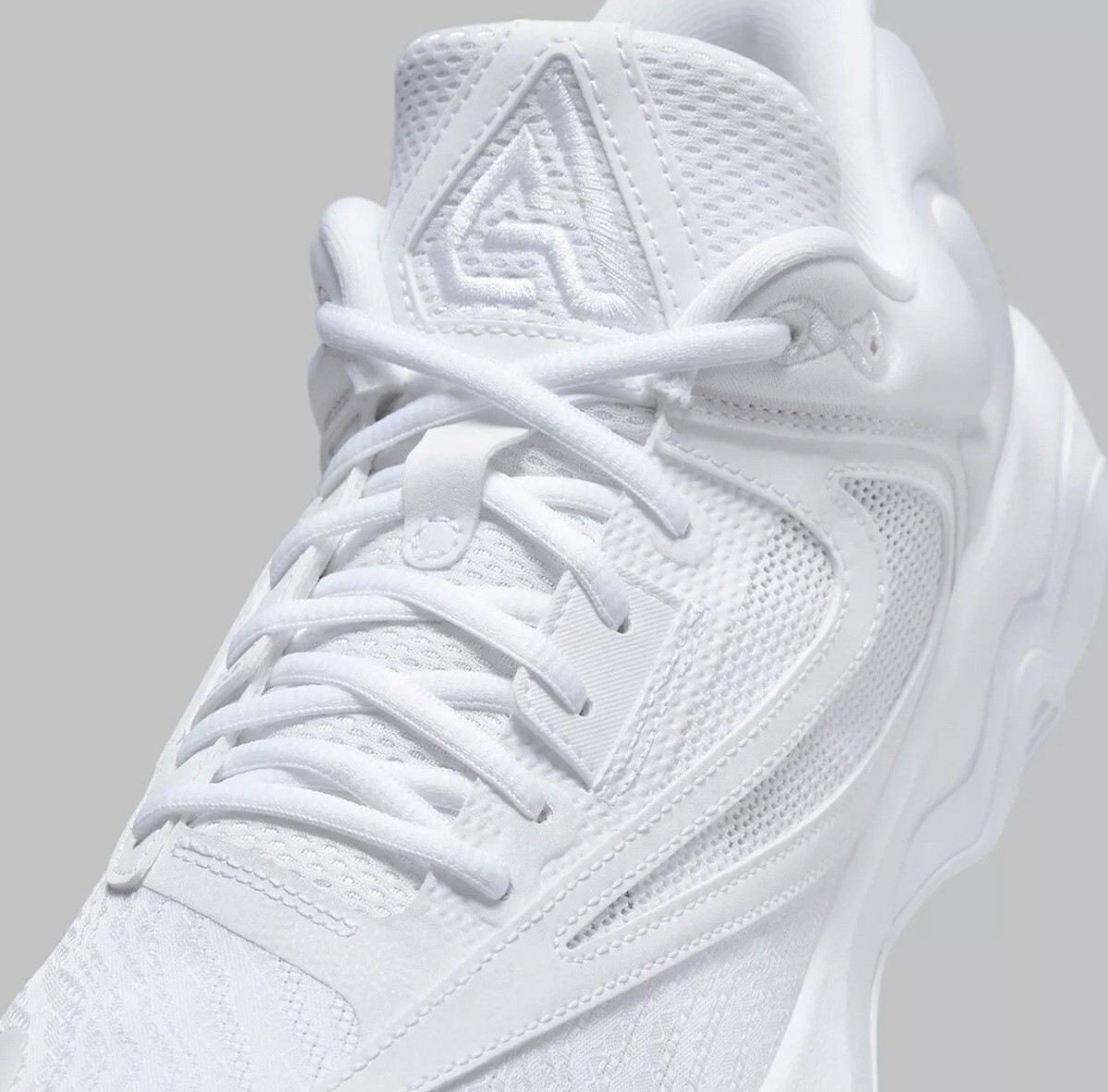 Size 10 - Nike Giannis Immortality 3 Triple White for sale