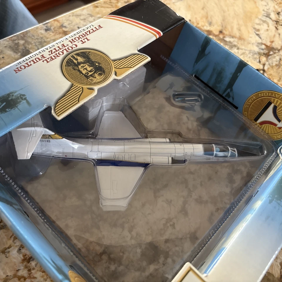 Matchbox Collectibles Lockhead F-104 Starfighter Lt Colonel Fitzhugh Fitz Fulton - Image 2 of 4