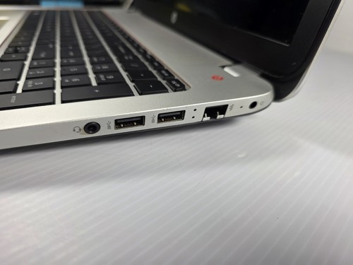 Ordinateur portable HP Envy 15z-J01cl 15,6" | AMD A8-5550M | 8 Go RAM | 700 Go HDD ordinateur portable - Photo 5/8