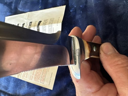 New In Box PUMA Vintage 6377 White Hunter Knife NO Sheath - Picture 10 of 12