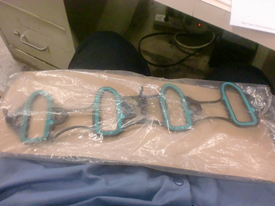 Junta de admisión #89060413 camión GM 2001-2014 GM Chevy Suburban Tahoe Yukon Foto 2 de 2