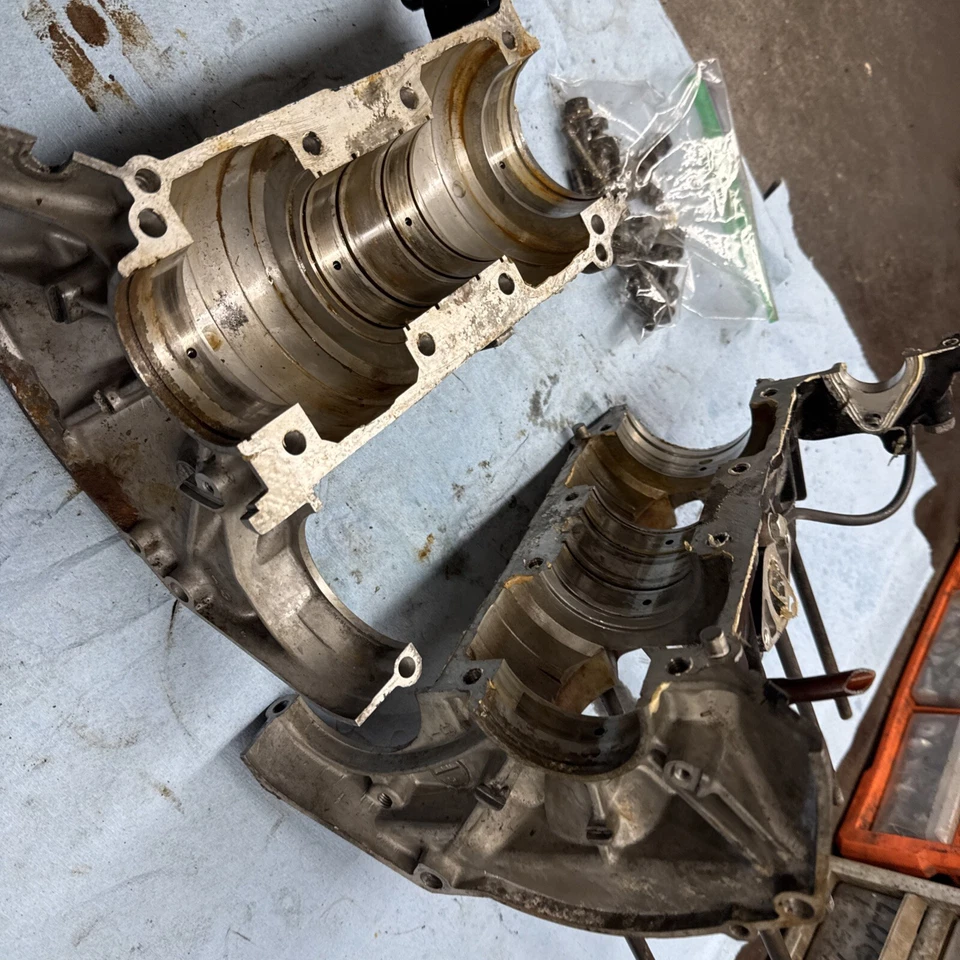 1980 Kawasaki 4/6 LTD Invader Vintage snowmobile Crank Case Foto 2 de 4