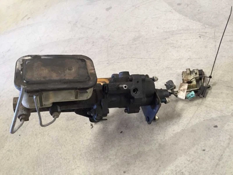 Chevrolet K3500 C3500 99 5,7 L 4x2 Master Brake Cylinder Booster ASSM Foto 3 de 4