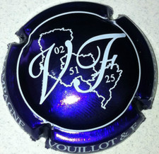 Capsule de champagne VOUILLOT et Fils (6. violet métallisé et blanc)