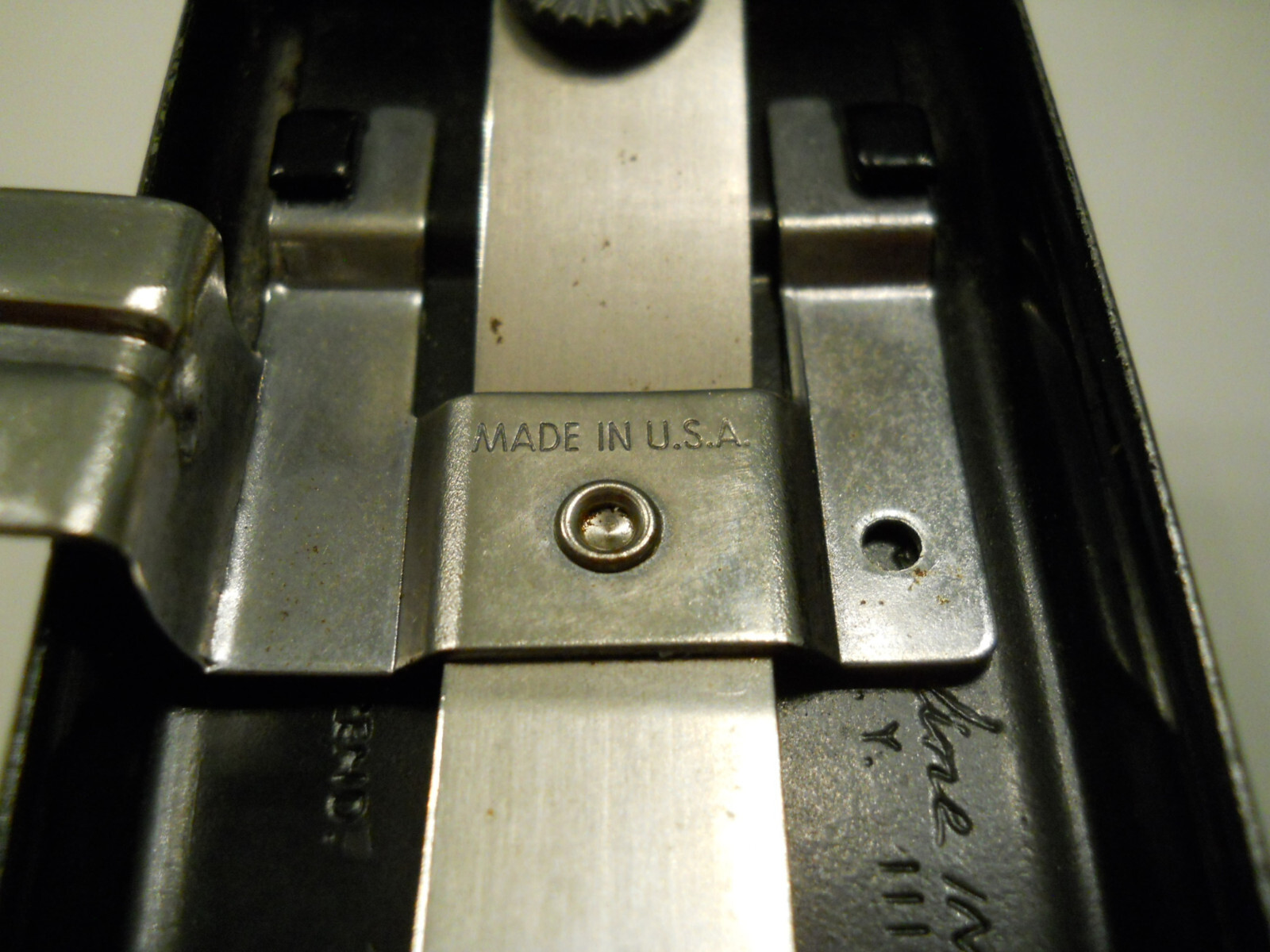 Black SWINGLINE STAPLER Model 711 Vintage Heavy Duty Metal Small Staple Remover