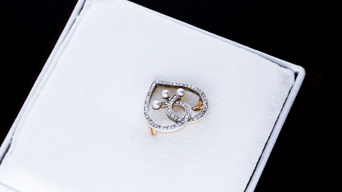 Antique 0.58 Ct Diamond and Seed Pearl, 18k Yellow Gold 'Heart