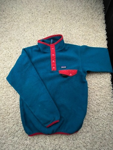 Patagonia Kids 12 Blue Red Trim Pullover Sweater Outdoors Youth Fleece Boys