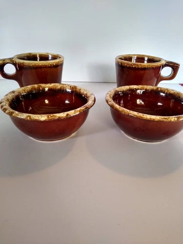 Hull Pottery cereal bowls and mugs, Lot Of 4