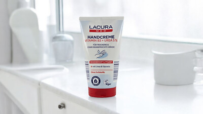 3 x LACURA MED Handcreme Vitamin B3 + Urea 5% trockene & stark beanspruchte Häut