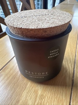 M&S Apothecary Restore Refillable Candle 180g Zedernholz Geranie Eukalyptus