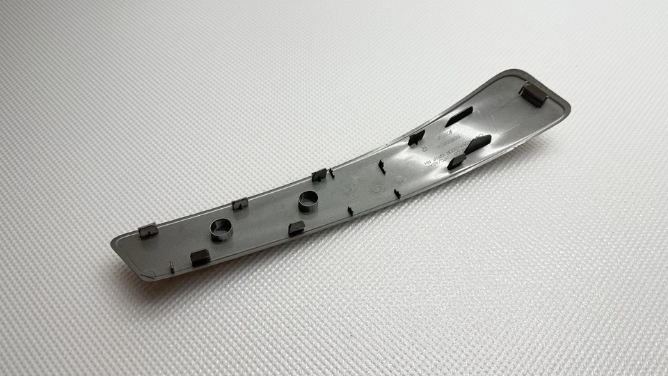 Nissan Rogue 2008-2015 puerta delantera derecha tirador manija tapa embellecedor 80944-JM00B OEM Foto 4 de 4