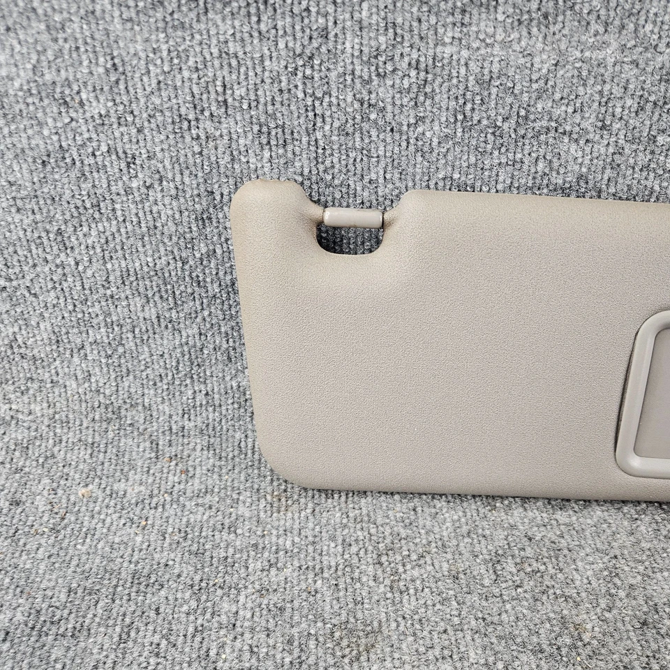 Parasol lado pasajero derecho Toyota 4Runner 2003-2009 OEM Foto 2 de 4