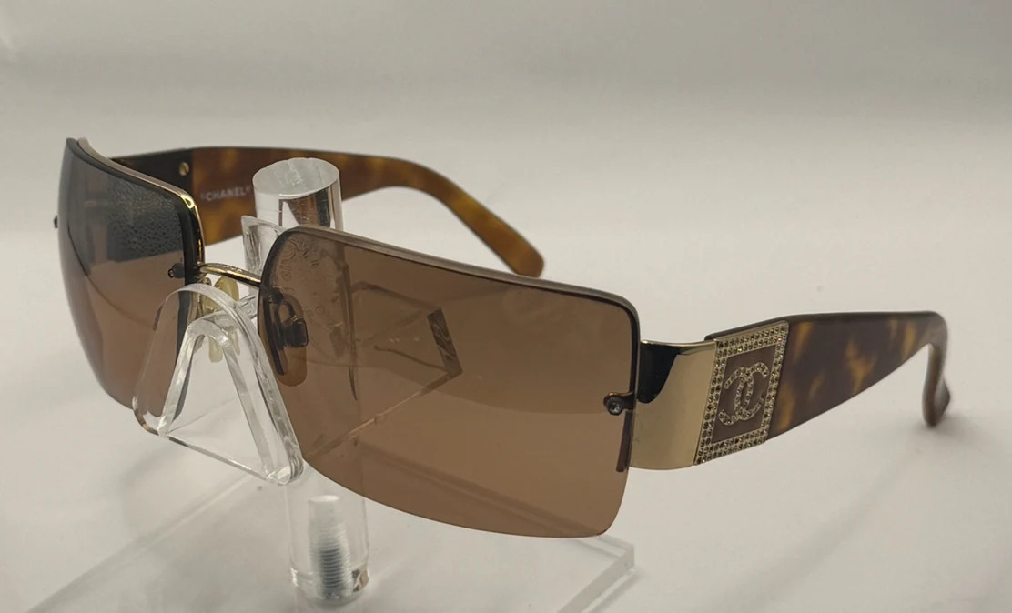 Chanel 4095b Sunglasses in Color 1256u Black Frame