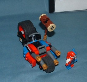 SUPER HEROES: BATMAN, GOTHAM CITY CYCLE CHASE SET 76053 - LEGO - 2017 - USED