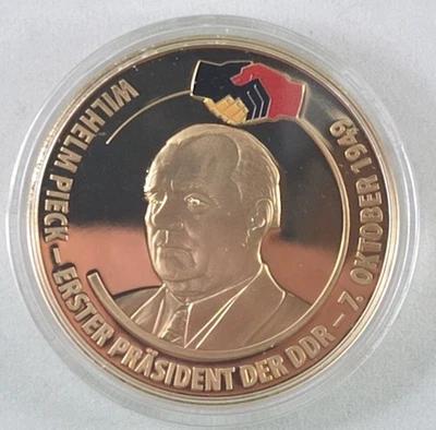 Medaille Wilhelm Pieck - Erster Präsident der DDR -7. Oktober 1949- PP m. Zertif - Bild 1 von 4