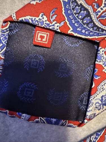 Chaps Tie Paisley Red Blue - Picture 6 of 8